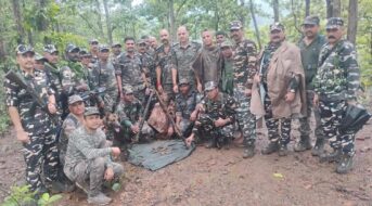 कुचाई के जंगलों में सुरक्षा बलों की बड़ी कार्रवाई, पिस्टल और दो राइफल समेत हथियार बरामद