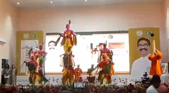 विश्व आदिवासी दिवस पर जमशेदपुर में भव्य आयोजन, 20 करोड़ से अधिक की योजनाओं का लाभ वितरित
