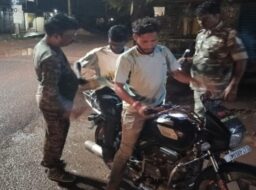 सीनी में एंटी क्राइम वाहन जांच, देर रात तक चला अभियान