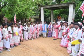 विश्व आदिवासी दिवस पर पोटका में आदिवासी एकता की मिसाल: विधायक संजीव सरदार ने की शिरकत विश्व आदिवासी दिवस