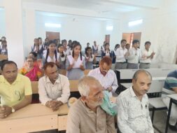 राष्ट्रकवि दिनकर की 118वीं जयंती: सिमरिया में समारोह का आयोजन, बच्चों को कविताएं आत्मसात करने की जरूरत राष्ट्रकवि दिनकर की 118वीं जयंती