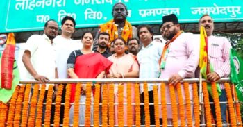 मेयर सुधा गुप्ता का प्रयास रंग लाया मानगो पारडीह और ओल्ड पुरुलिया रोड के सड़कों के मरम्मत कार्य के लिए निविदा आमंत्रित