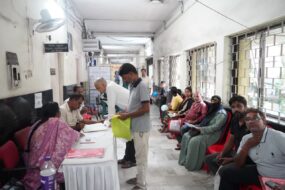 बारिश के बीच भी SIR शिविरों में पहुंचे नागरिक, 30 सितंबर तक दावा-आपत्ति का अंतिम मौका