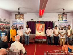 शौर्य संस्था ने बुजुर्गों संग मनाया स्थापना दिवस, भगत सिंह को किया नमन