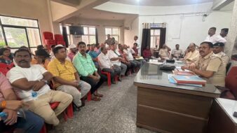 बिरसानगर थाना में दुर्गा पूजा को लेकर शांति समिति की बैठक