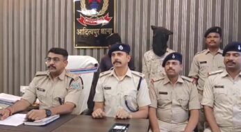 आदित्यपुर गोलीकांड में दो गिरफ्तार, अवैध धंधे के पैसों के बंटवारे को लेकर हुआ था विवाद