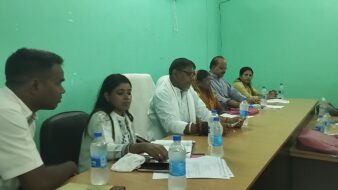 पंचायत समिति की बैठक स्थगित: अधिकारियों की अनुपस्थिति पर विधायक सुरेंद्र मेहता ने मांगा स्पष्टीकरण पंचायत समिति की बैठक स्थगित