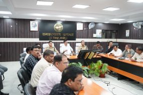 दीपावली, कालीपूजा और छठ पर्व की तैयारियों को लेकर प्रशासन अलर्ट दीपावली, कालीपूजा और छठ पर्व की तैयारियों को लेकर प्रशासन अलर्ट