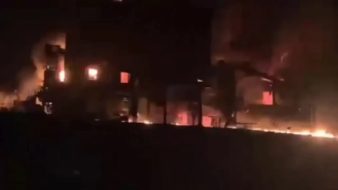 होर्मुज में बारूदी सुरंग से टकराकर सुपर टैंकर, 20 लाख बैरल तेल से लेकर जा रहे जहाज में जबर्दस्त ब्लास्ट
