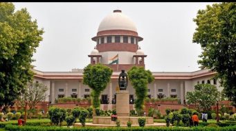 ज्ञानेश कुमार के इस्तीफे की मांग पर दरभंगा में विपक्ष का प्रदर्शन, पुलिस से हुई धक्का-मुक्की, महिलाओ