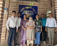 अश्लील वीडियो का ‘बिज़नेस मॉडल’ फेल: 4 करोड़ वसूलने वाली ‘व्यवसायिक महिला’ रेस्टोरेंट में रंगे हाथ प