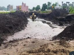 विकास के लिए जल स्त्रोतों के अस्तित्व की बलि