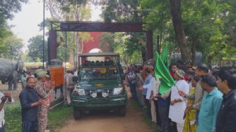 तीन माह बाद पर्यटकों के लिए खुला बेतला नेशनल पार्क, सांसद कालीचरण ने किया उद्घाटन