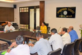 कौशल प्रशिक्षण के बाद रोजगार से जोड़ें युवाओं को