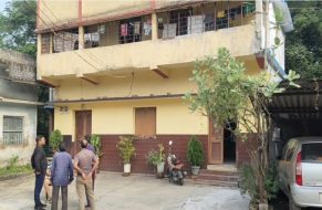तीन कट्टे, धारदार चाकू और ढाई घंटे की दहशत