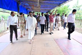 हेमंत सोरेन से मिले मंत्री, सांसद-विधायक, स्व. रूपी सोरेन को दी श्रद्धांजलि