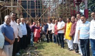 एस टाइप मैदान में पूजा पंडाल का भूमि पूजन