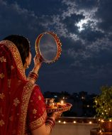 करवा चौथ पर चांद की ‘नो एंट्री’, बादल बने प्रेम कहानी के विलेन!