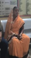 सांप पर पैर पड़ने से महिला की बिगड़ी हालत, अस्पताल में भर्ती।झाड़-फूंक कराने के बाद तबीयत बिगड़ने पर